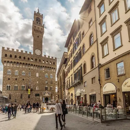 Signoria View Apartment *